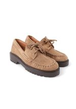 Oxford Gunaikeia Mpez